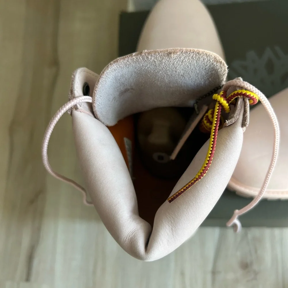 NEW IN BOX! Timberland Pink Nubuck Waterproof, Insulated Boots - Picture 8 of 9